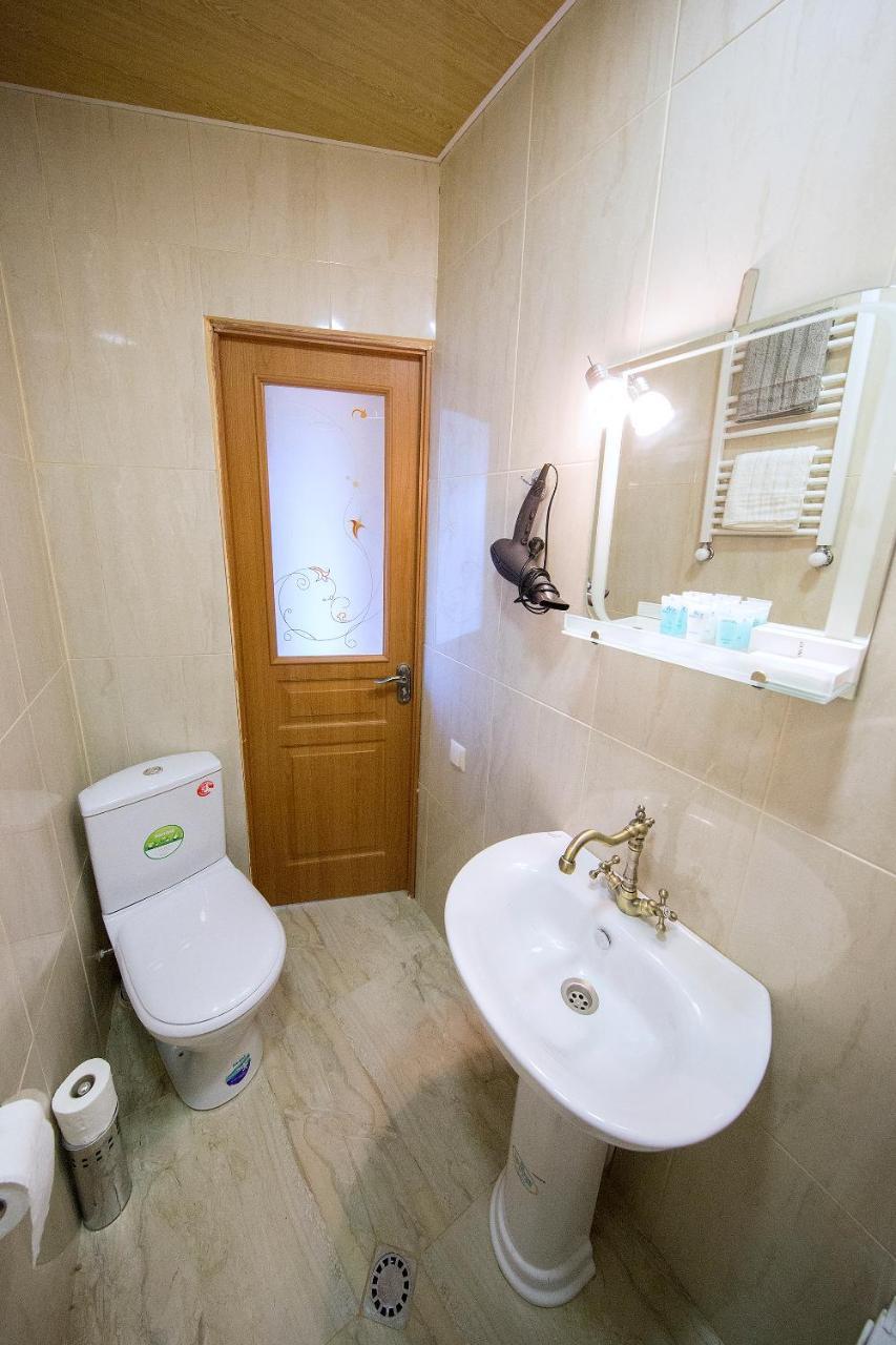 Room 19 Tbilisi Bagian luar foto